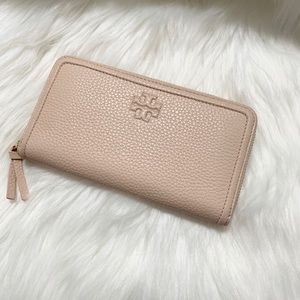 Tory Burch Thea Multi-Gusset ContinentalZIPWallet